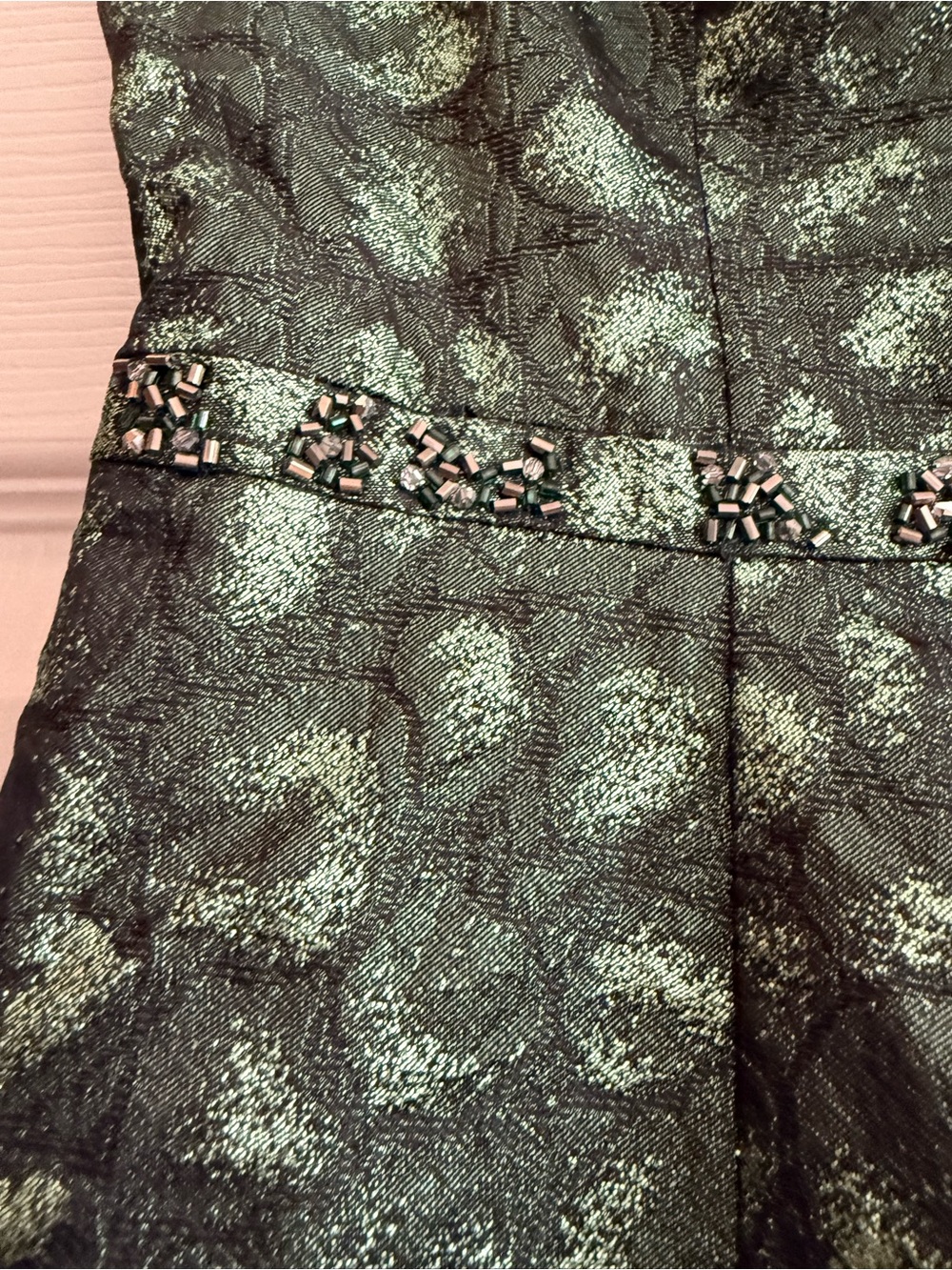 Kay Unger Metallic Dark Green V-Neck Peplum Mini Dress - Picture 2 of 6